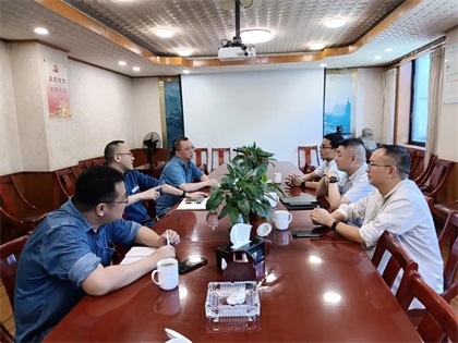 國網(wǎng)納溪供電公司到瀘天化股份公司溝通交流