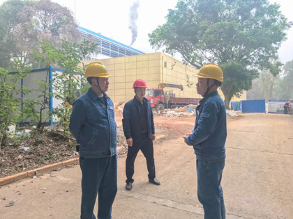 瀘天化股份公司黨委書(shū)記、董事長(zhǎng)廖廷君督導(dǎo)重點(diǎn)項(xiàng)目建設(shè)工作