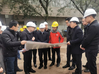 四川省生態(tài)環(huán)境廳環(huán)保總監(jiān)劉華太帶隊到公司調研大氣污染防治工作